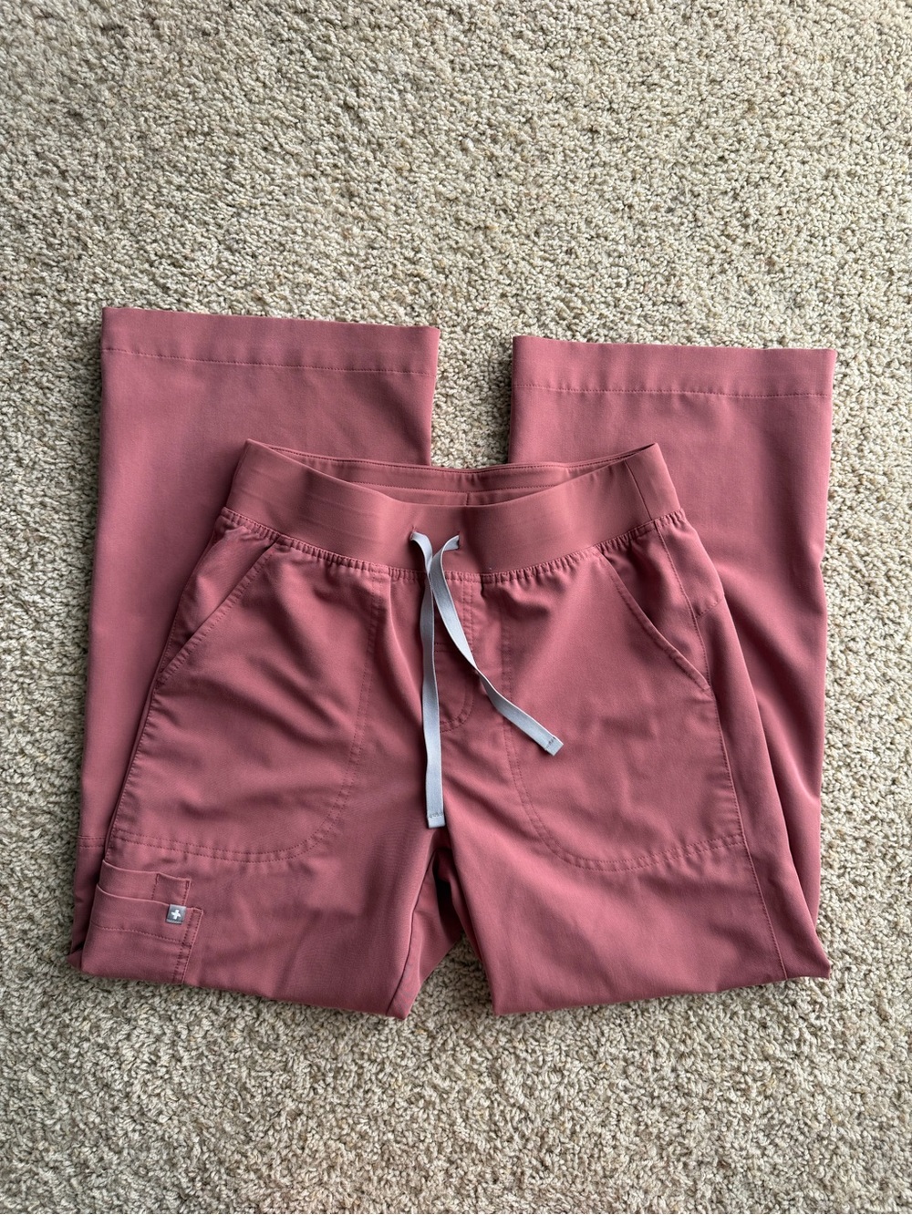 FIGS SCRUB PANTS
